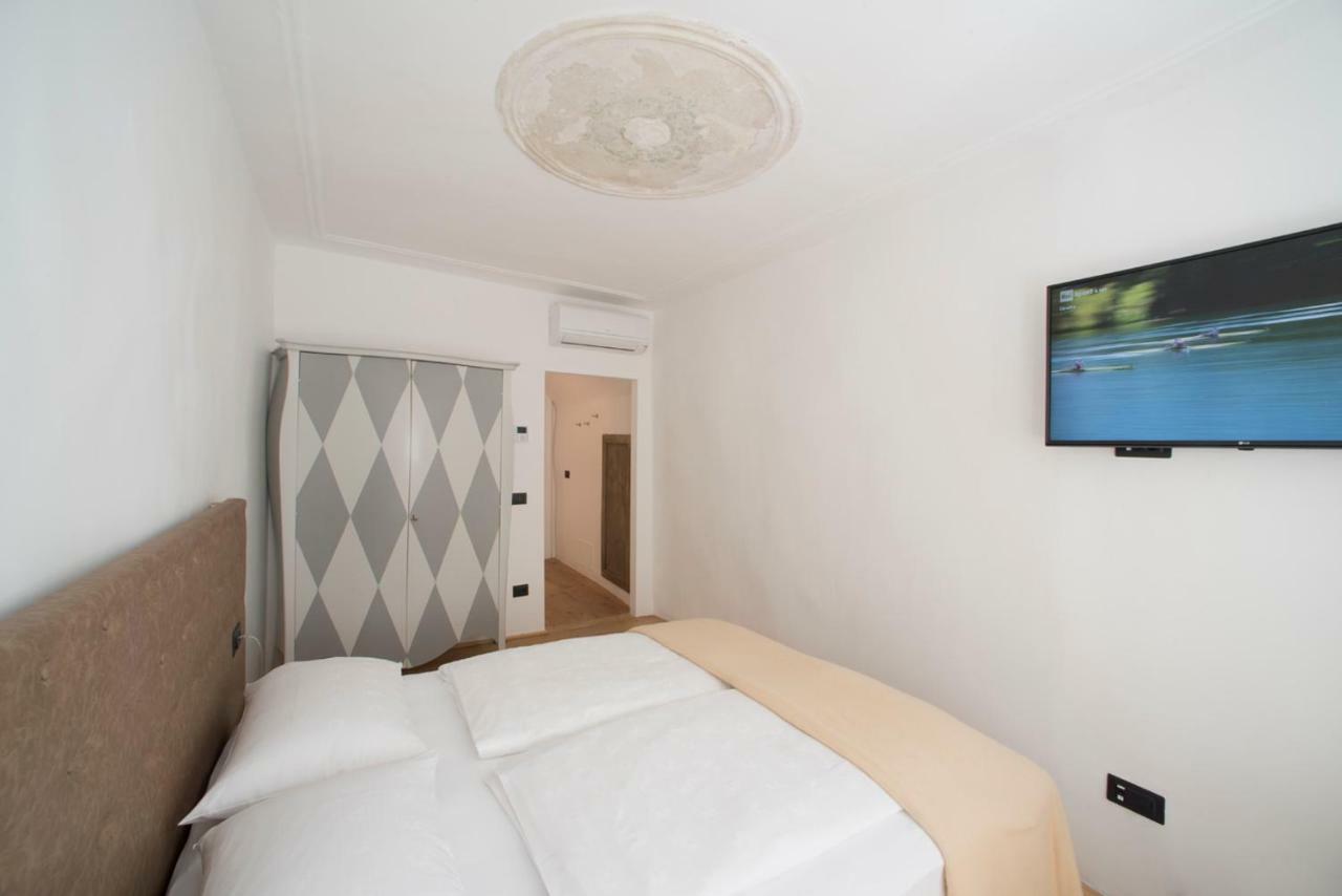 Sir Thomas Bed&More Bozen Exterior foto